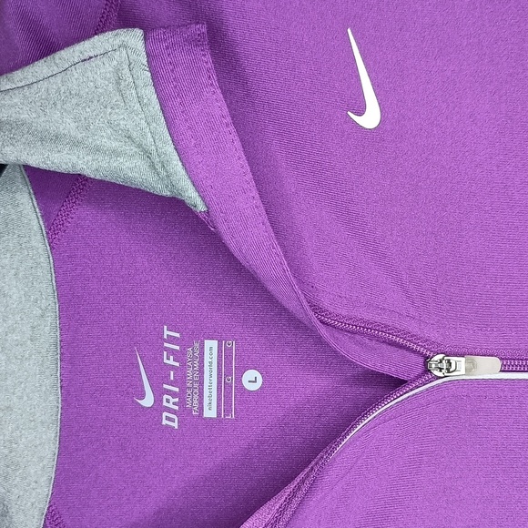 Nike 1/4 Zip Reflective Dri-Fit Long Sleeve Shirt - Picture 2 of 5